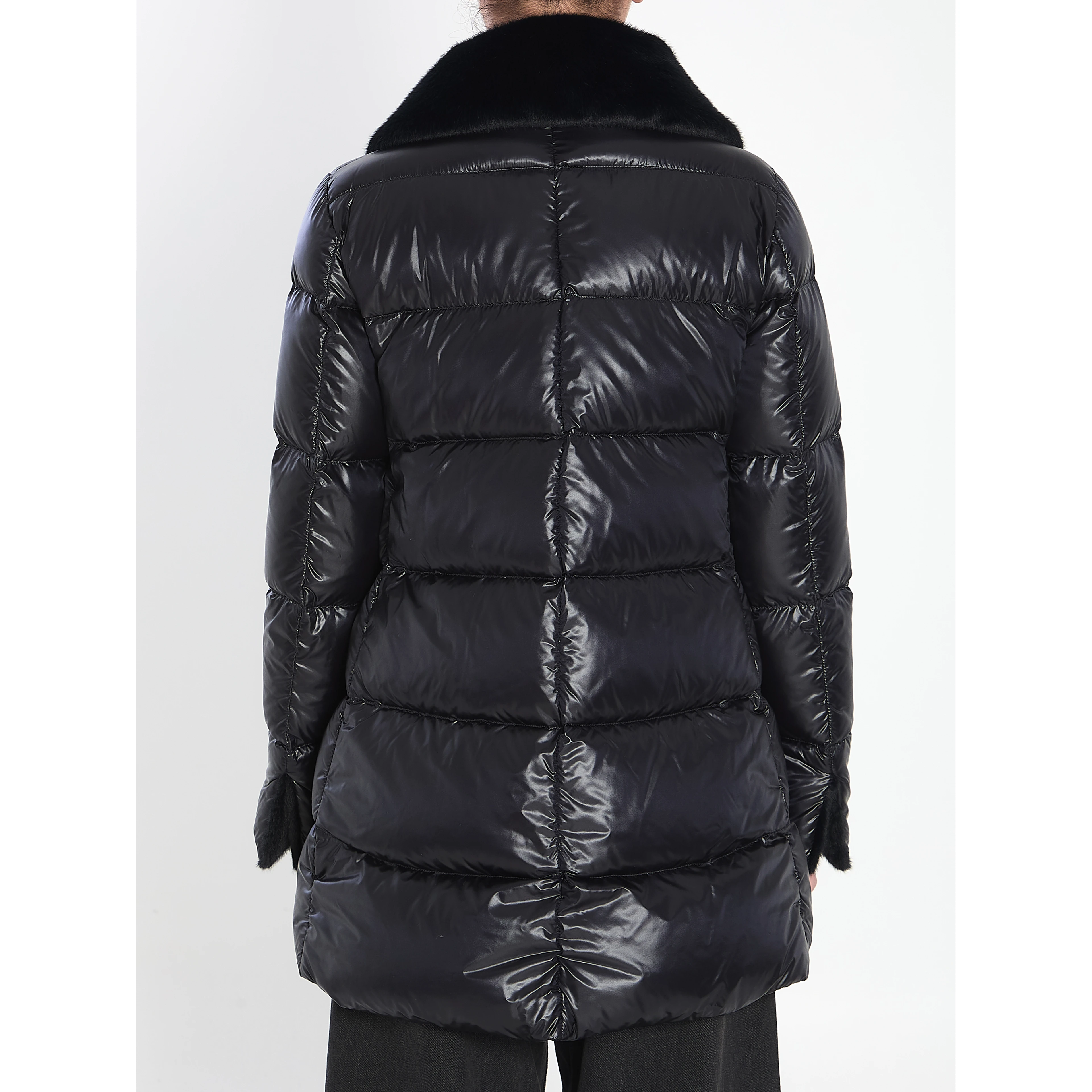 Light puffer with collar fur