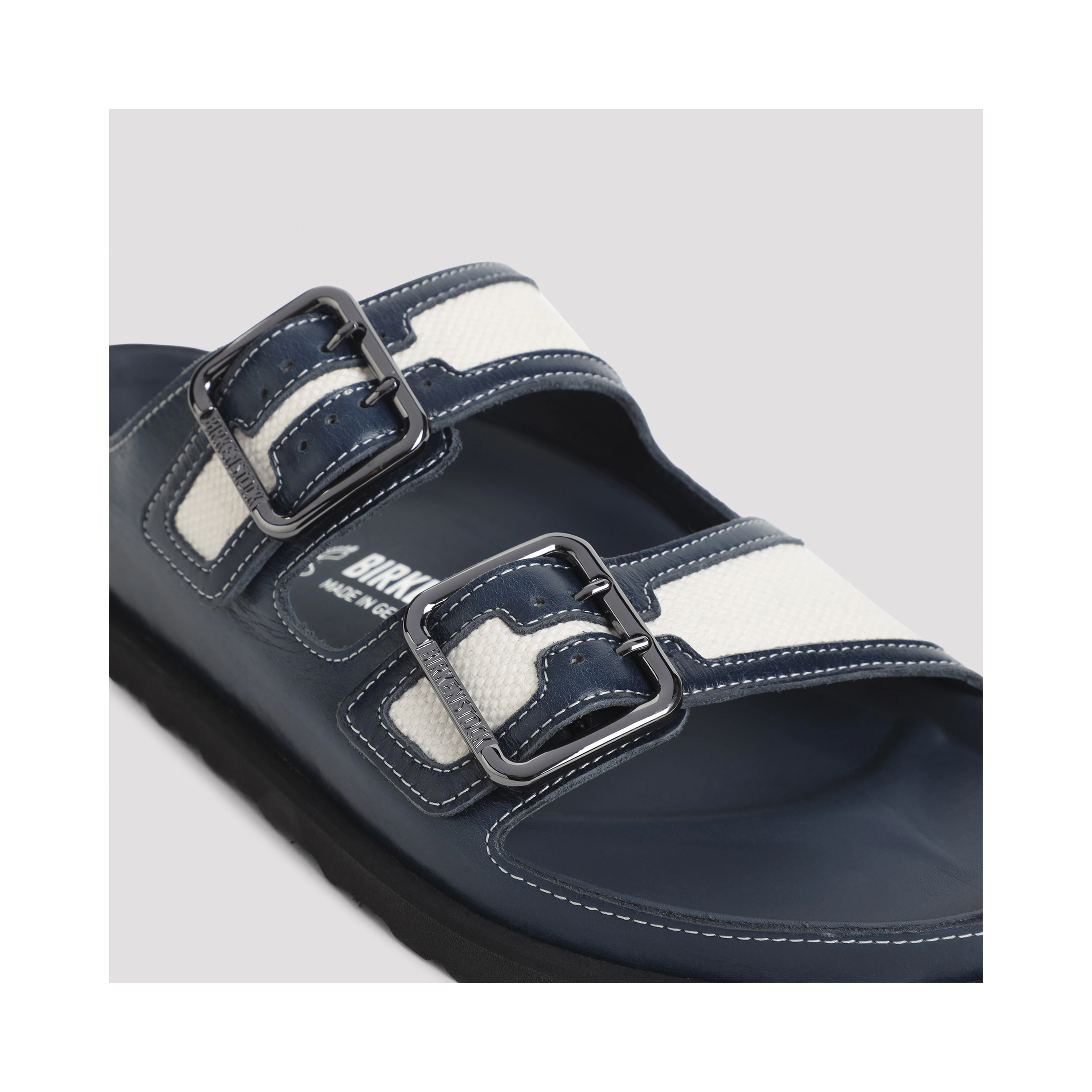 Birkenstock 1744 Arizona Canvas Saldals