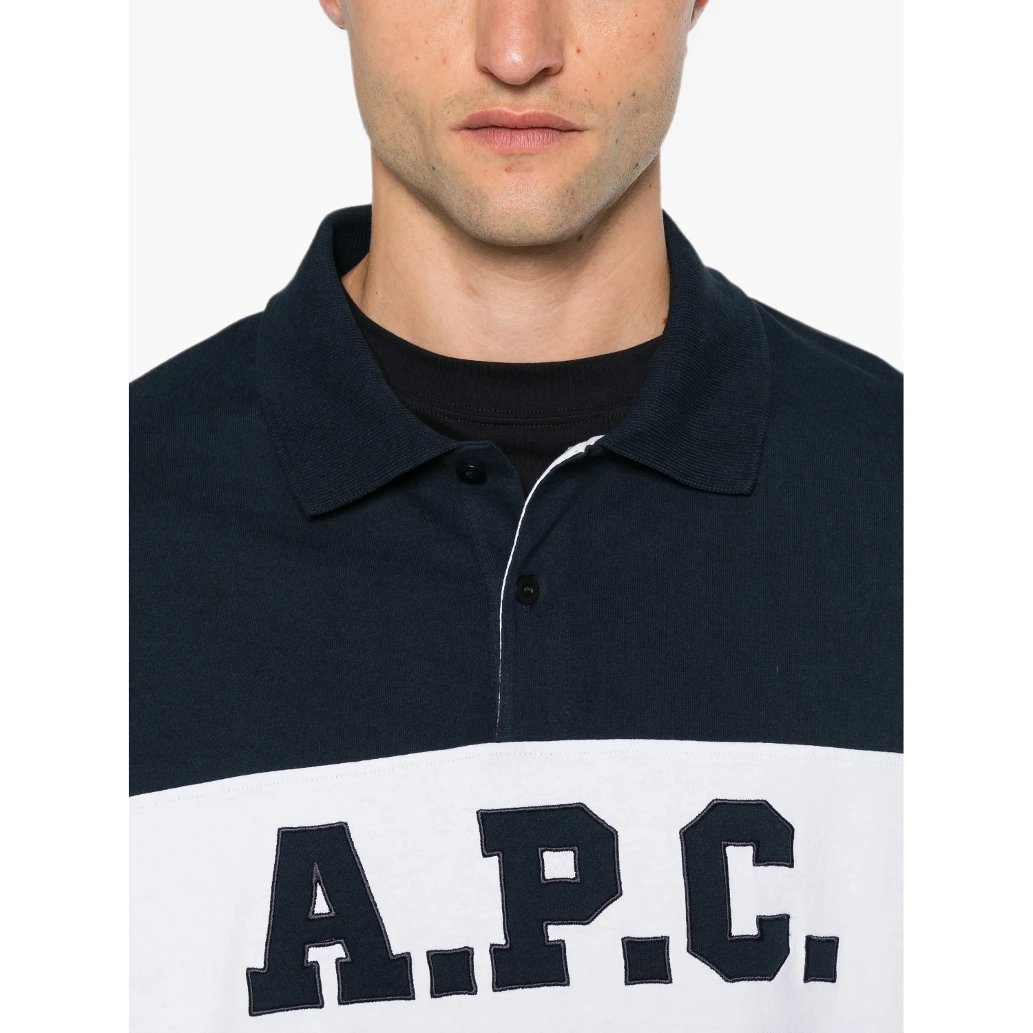 تيشيرتات وبولو من شركة APC