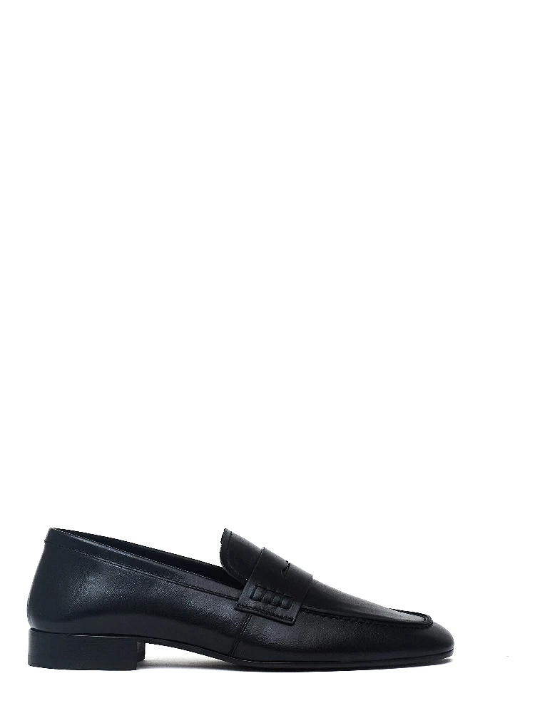 Shoes Vegtan Calf Leather With Shiny Finishing On Top