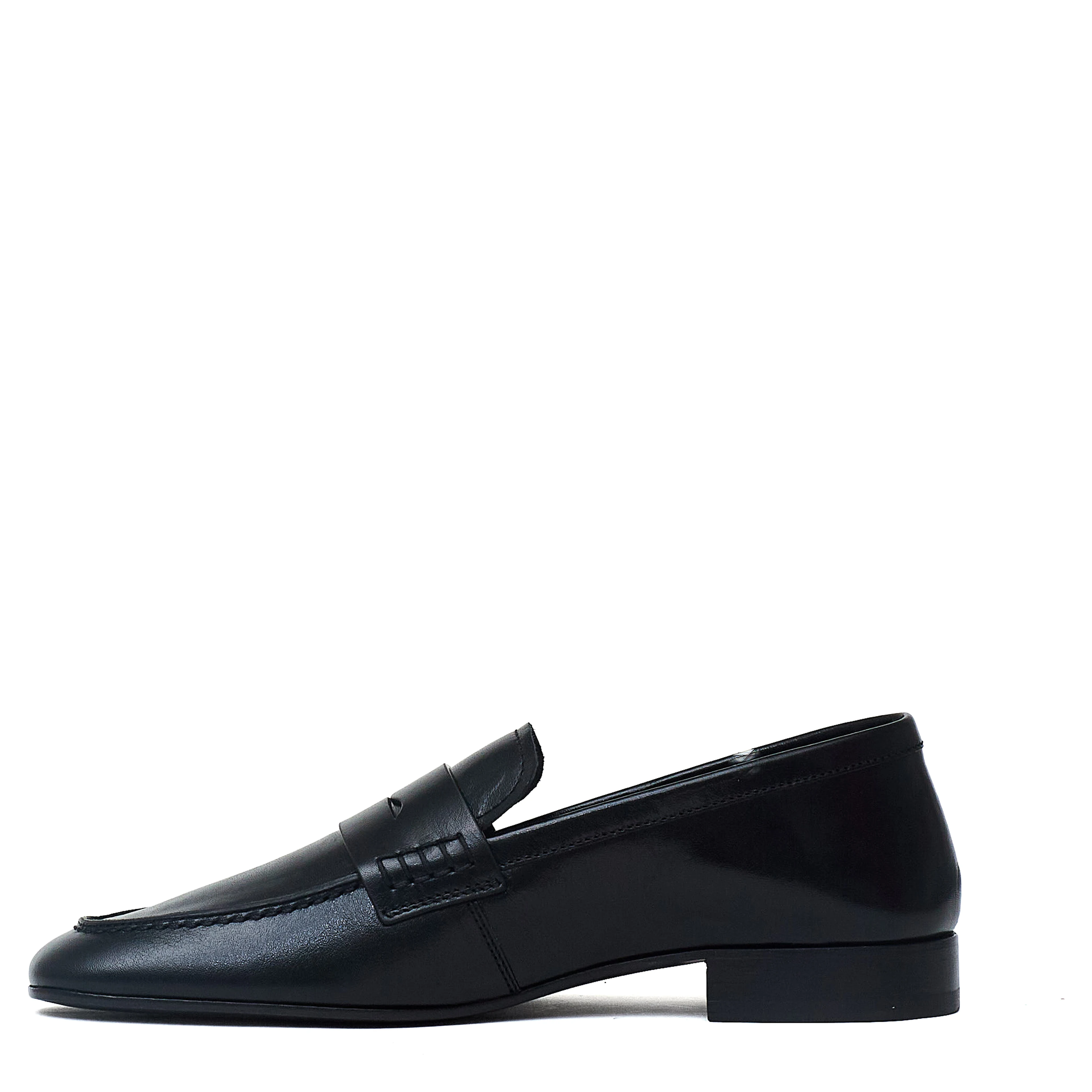 Shoes Vegtan Calf Leather With Shiny Finishing On Top