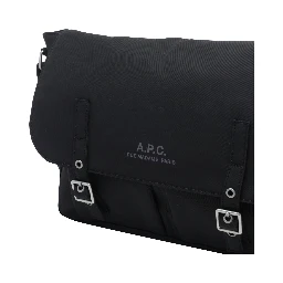 حقائب APC.. سوداء
