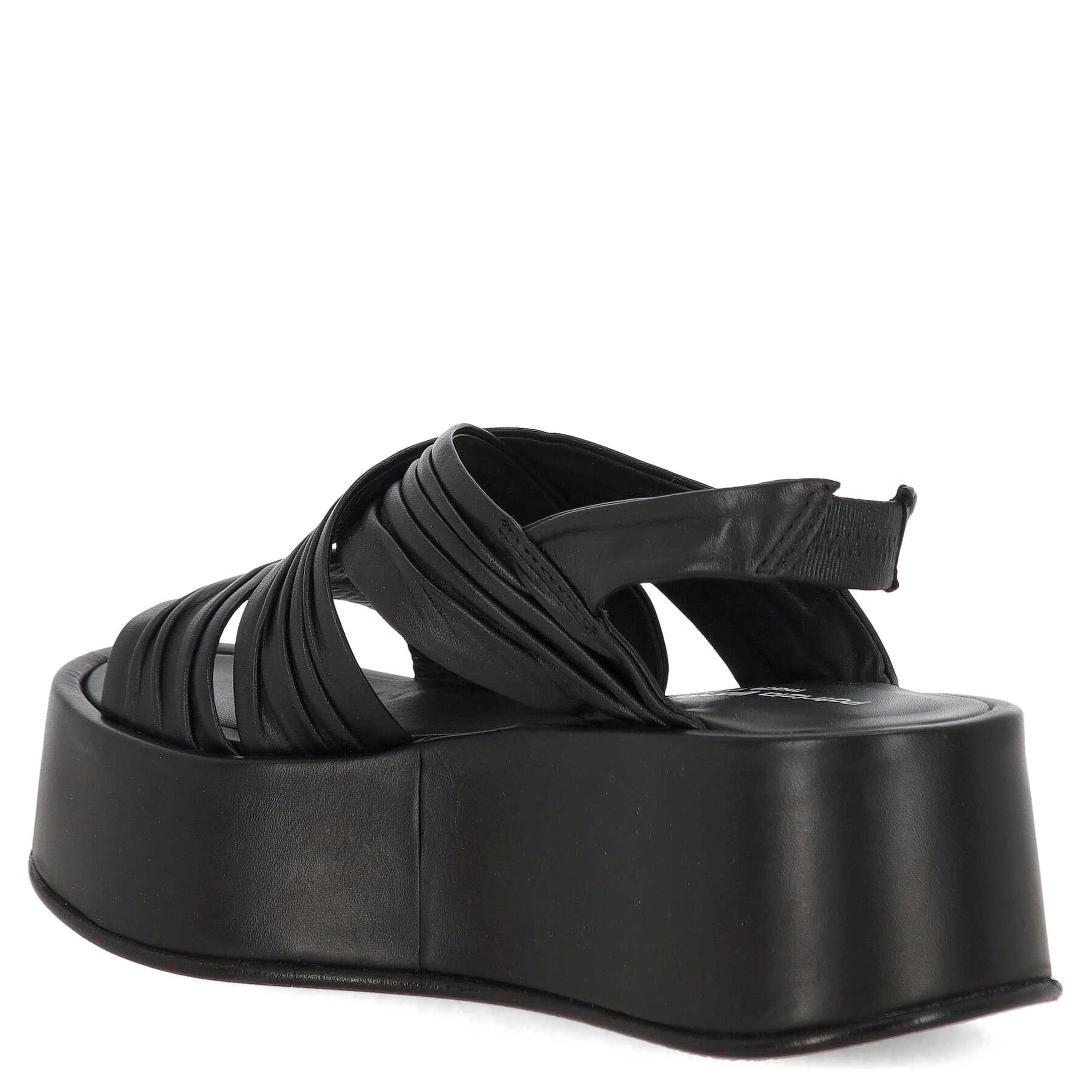 PATRIZIA BONIFANTI Sandals Black