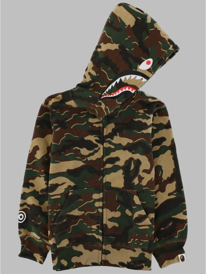 camo shark zip