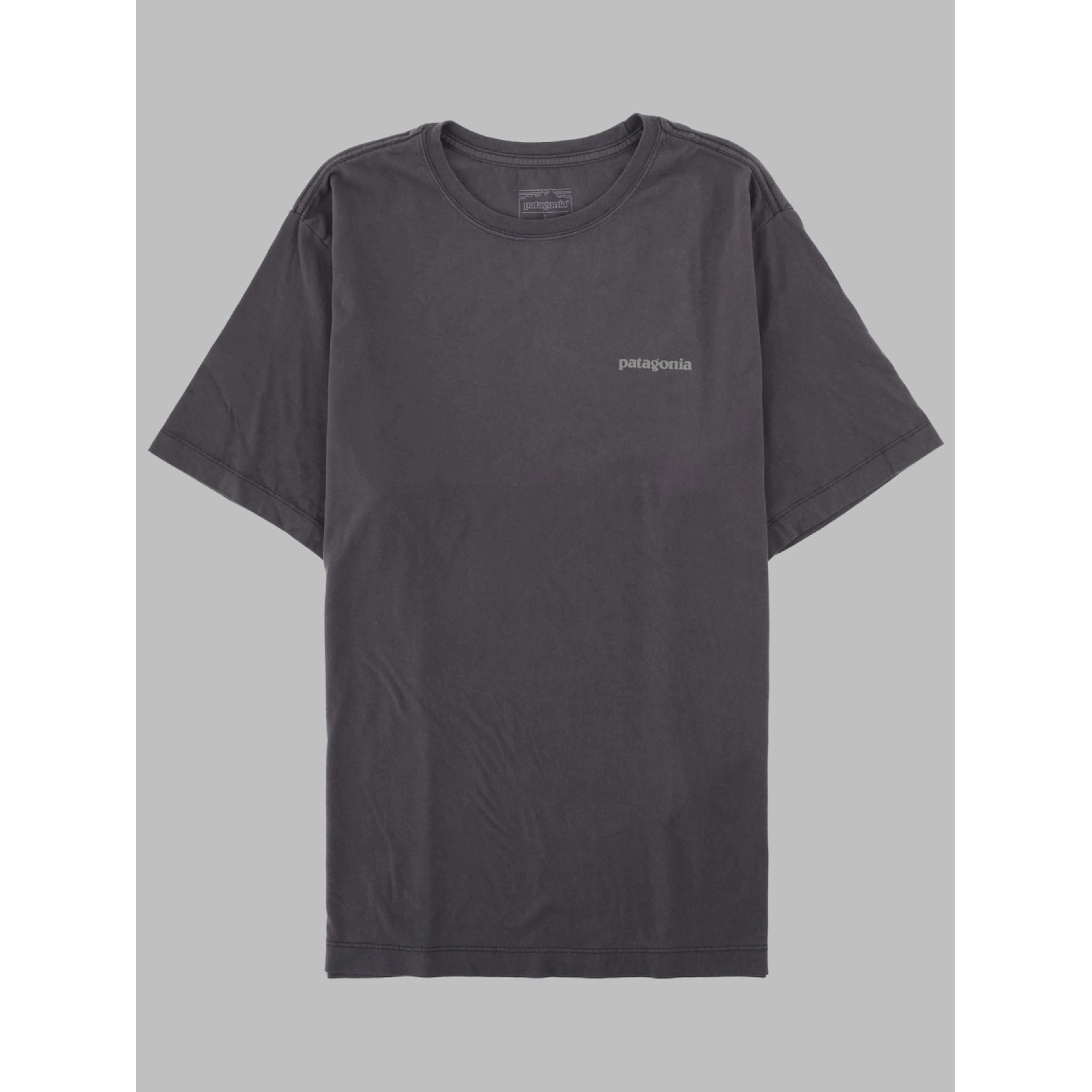 T-SHIRT "P-6" CON STAMPA LOGO