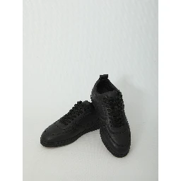 SK VI sneakers
