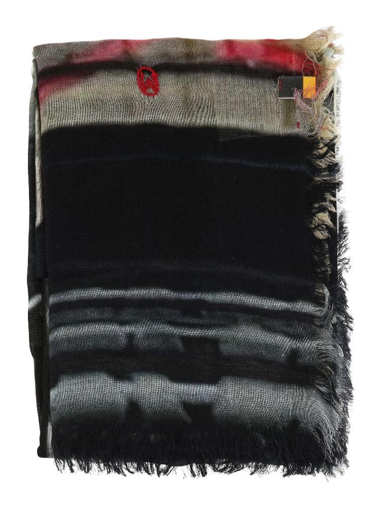 TALKING WALLS Scarfs