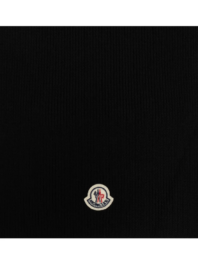 Moncler Scarfs