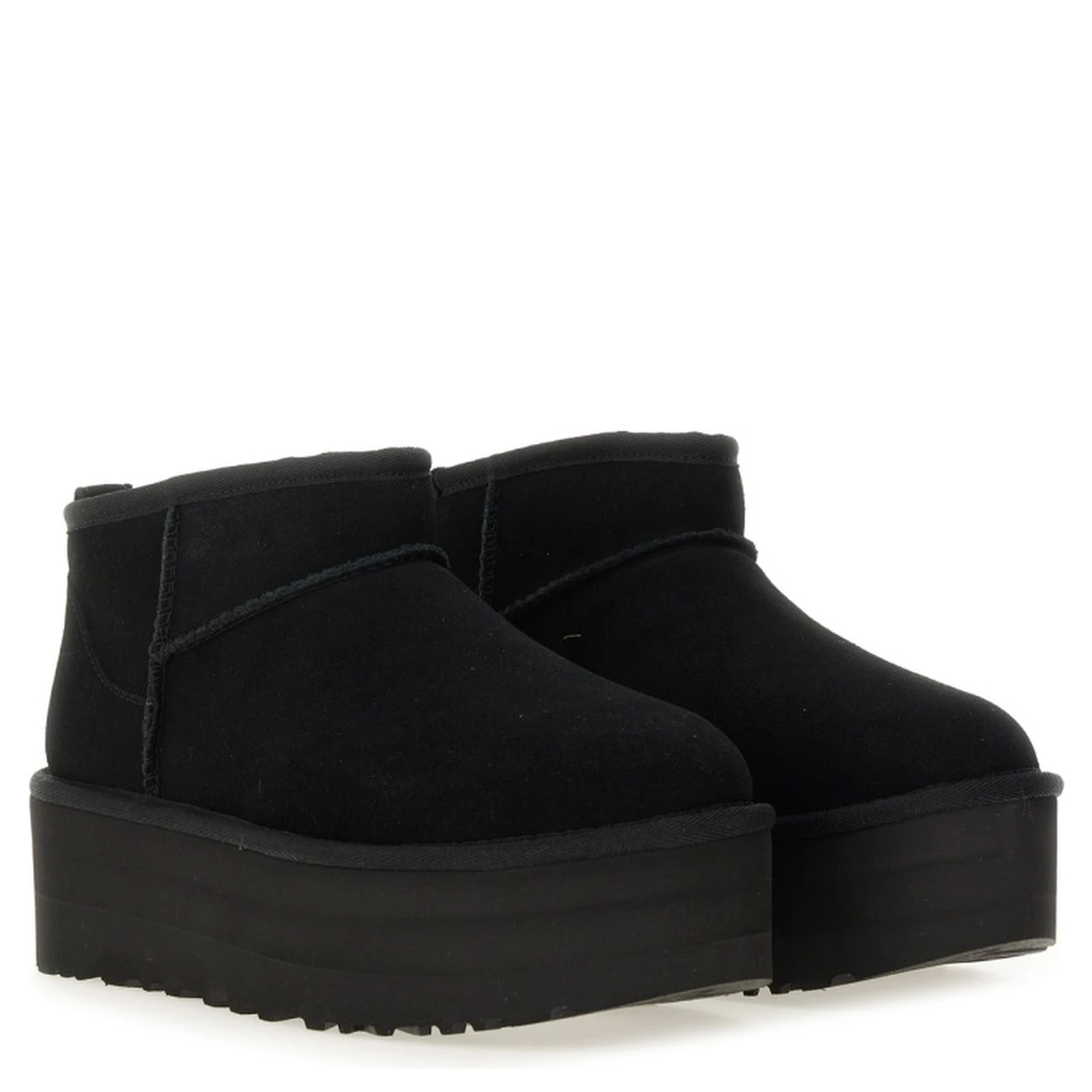 CLASSIC ULTRA MINI BOOT WITH PLATFORM