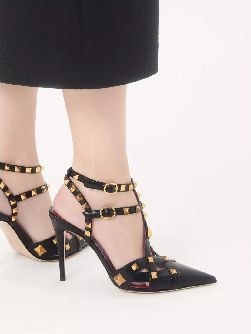 VALENTINO GARAVANI STUDDY KIDSKIN sandals