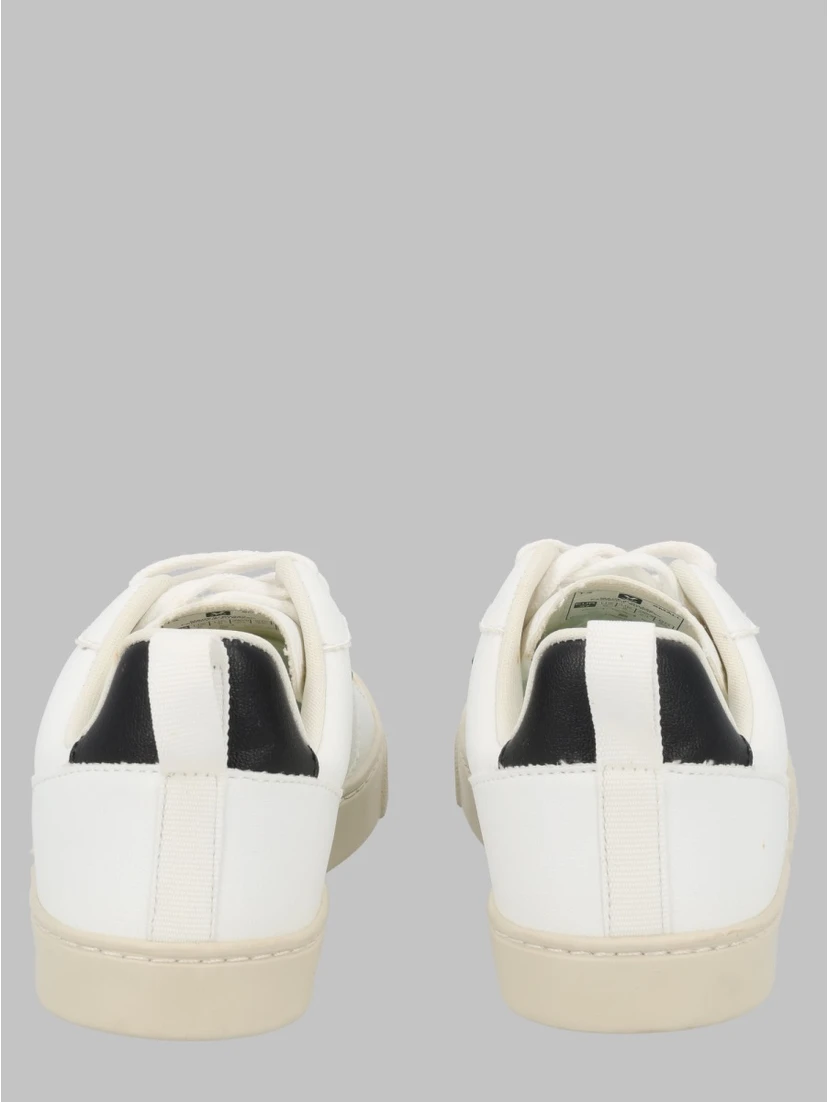 SMALL V-10 LACE CWL WHITE