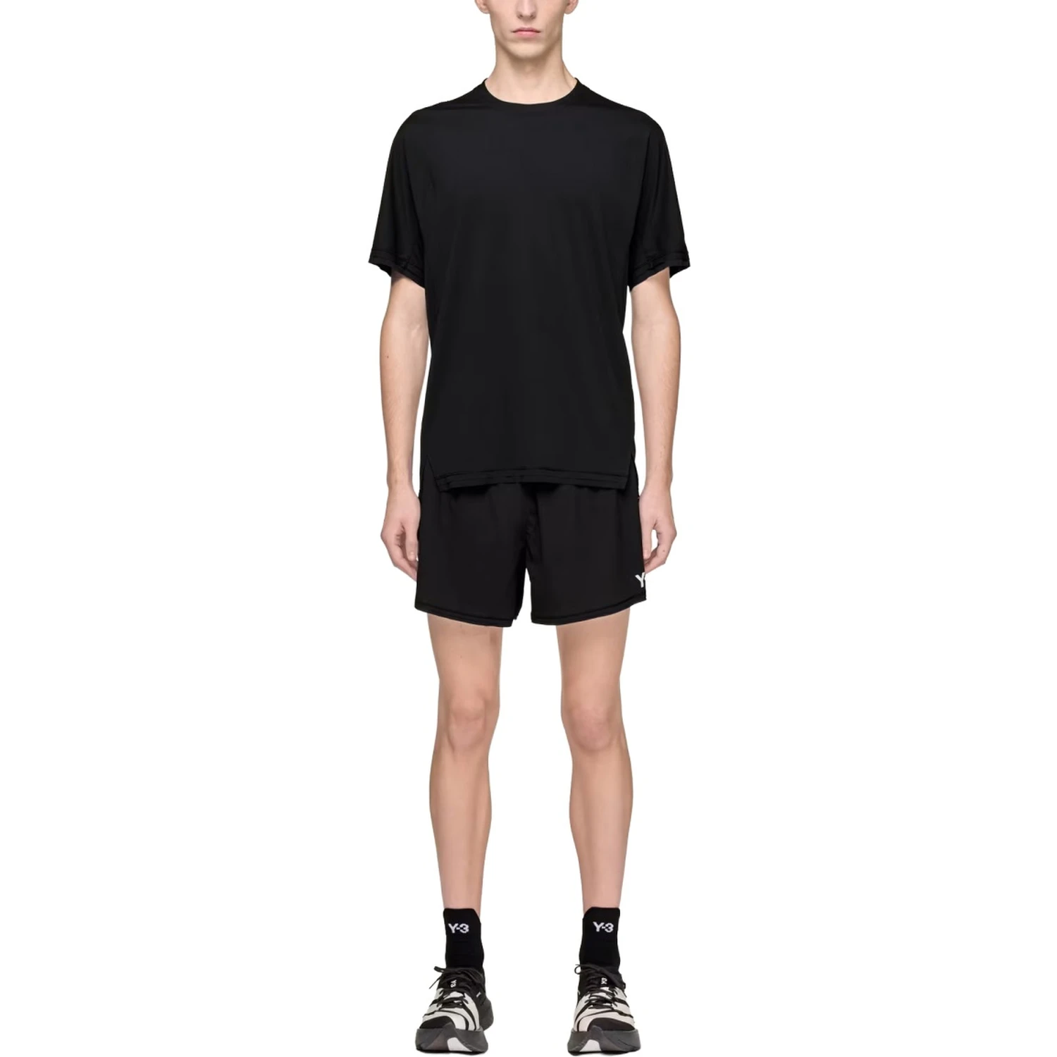 SHORTS WITH LOGO