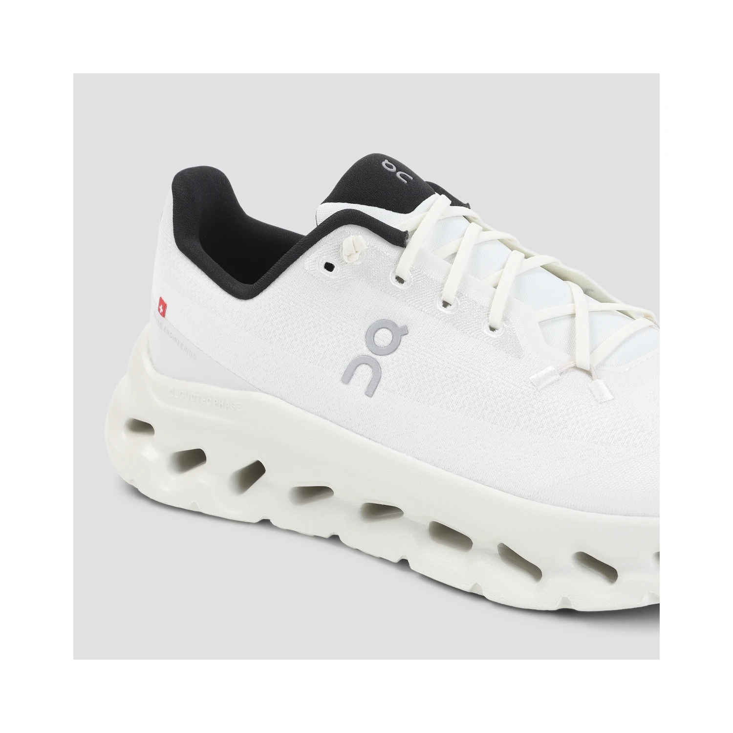 On Cloudtilt Sneakers