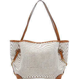 Chloè Bags.. Beige