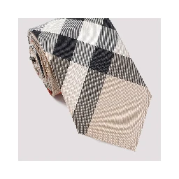 Burberry Classic Cut Check Silk Tie
