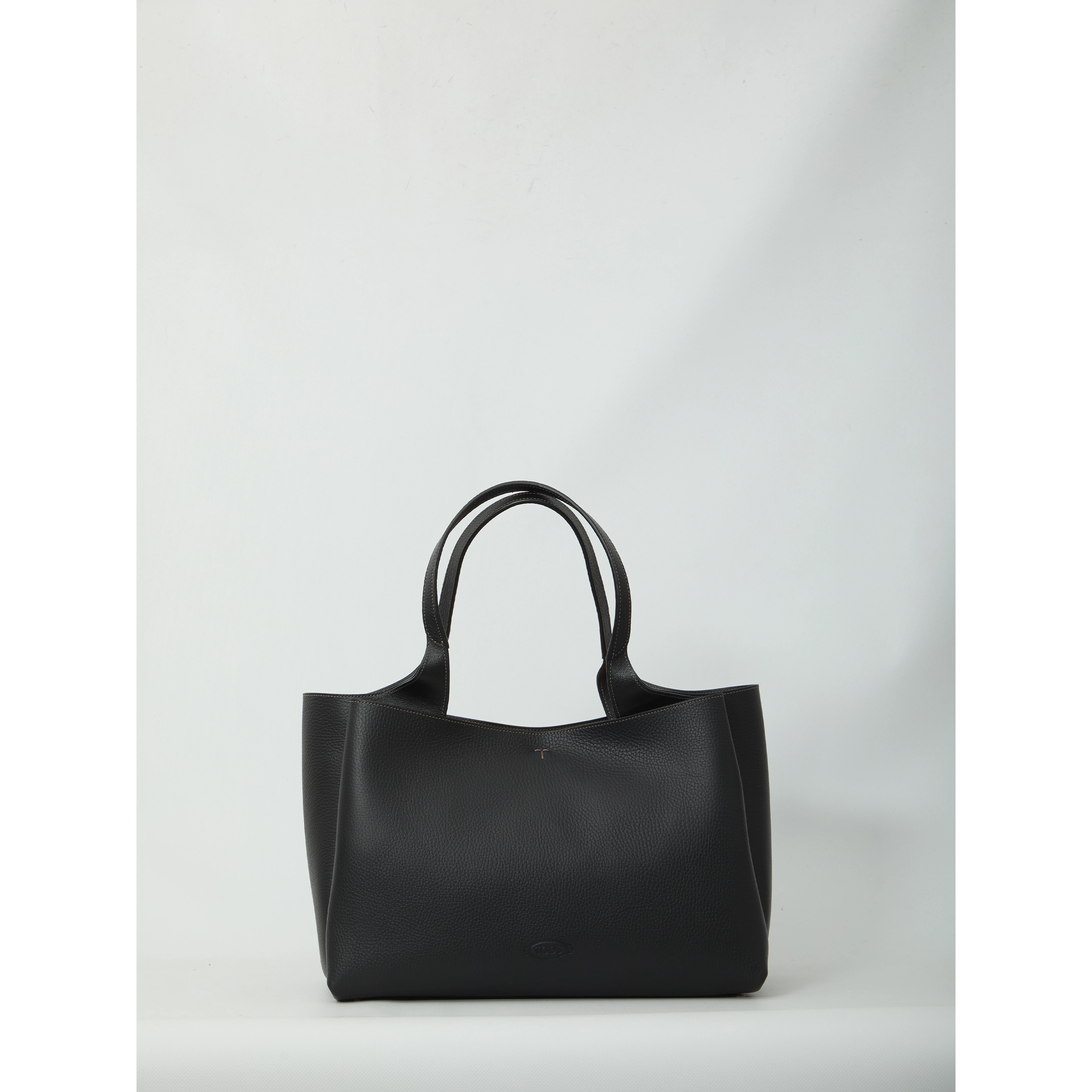 Tod's medium leather bag