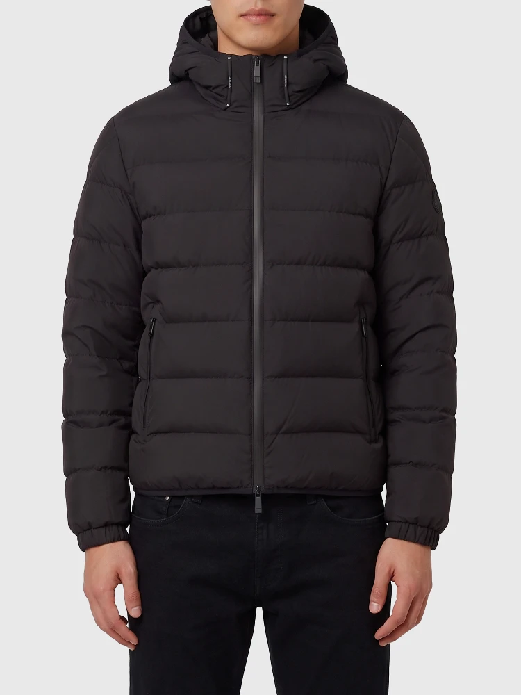 Arajoki short hooded down jacket