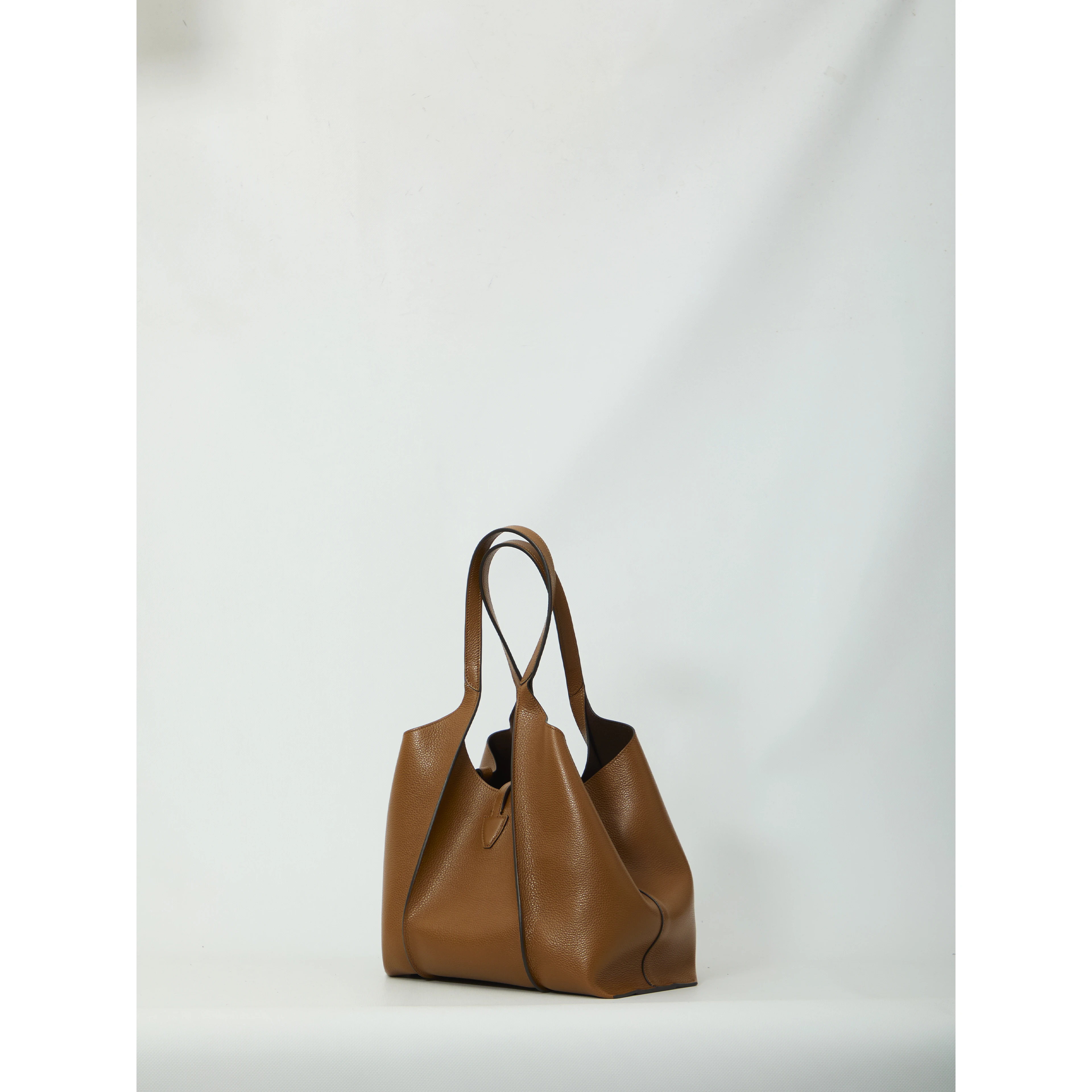 Small T Timeless shopping bag