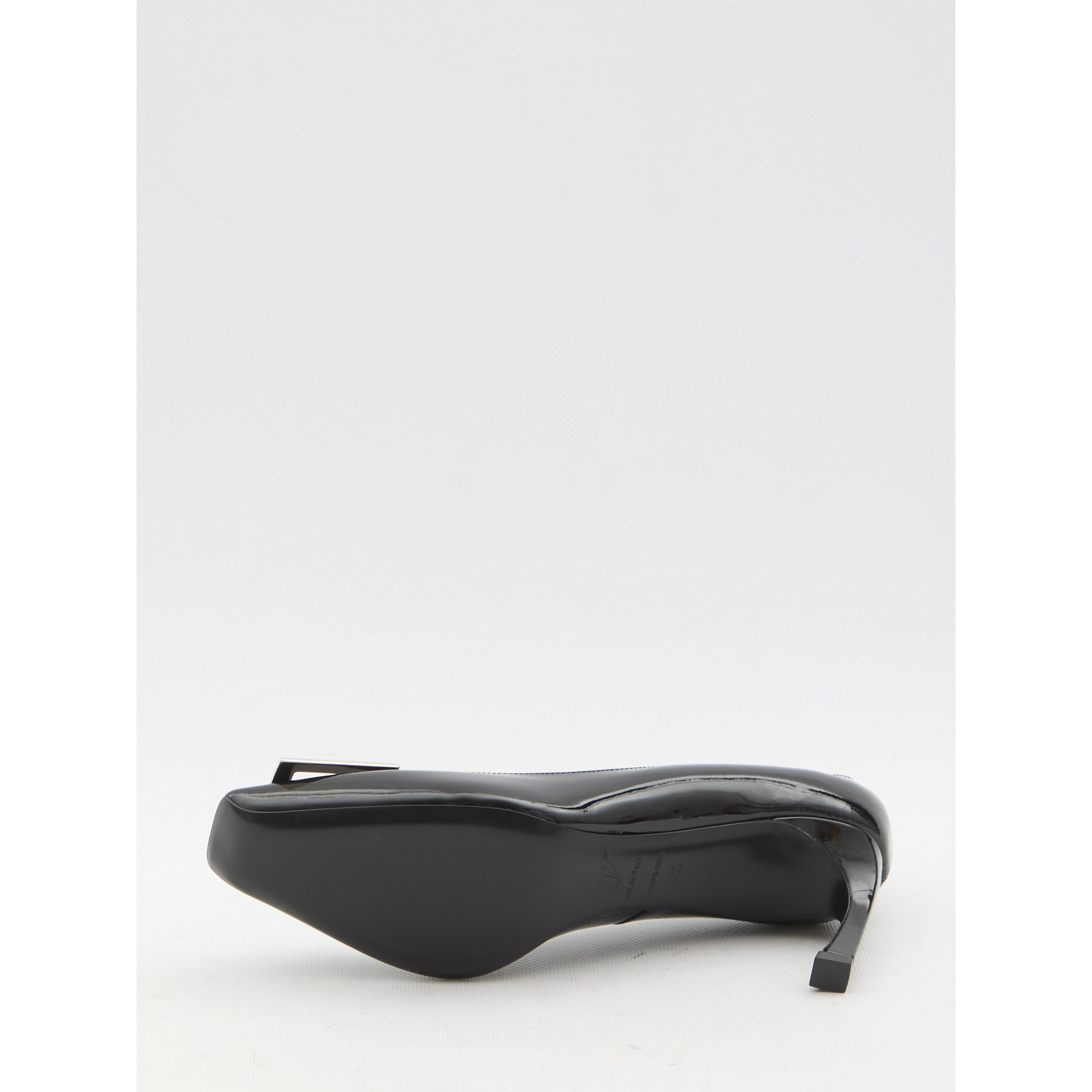 Belle Vivier Trompette pumps