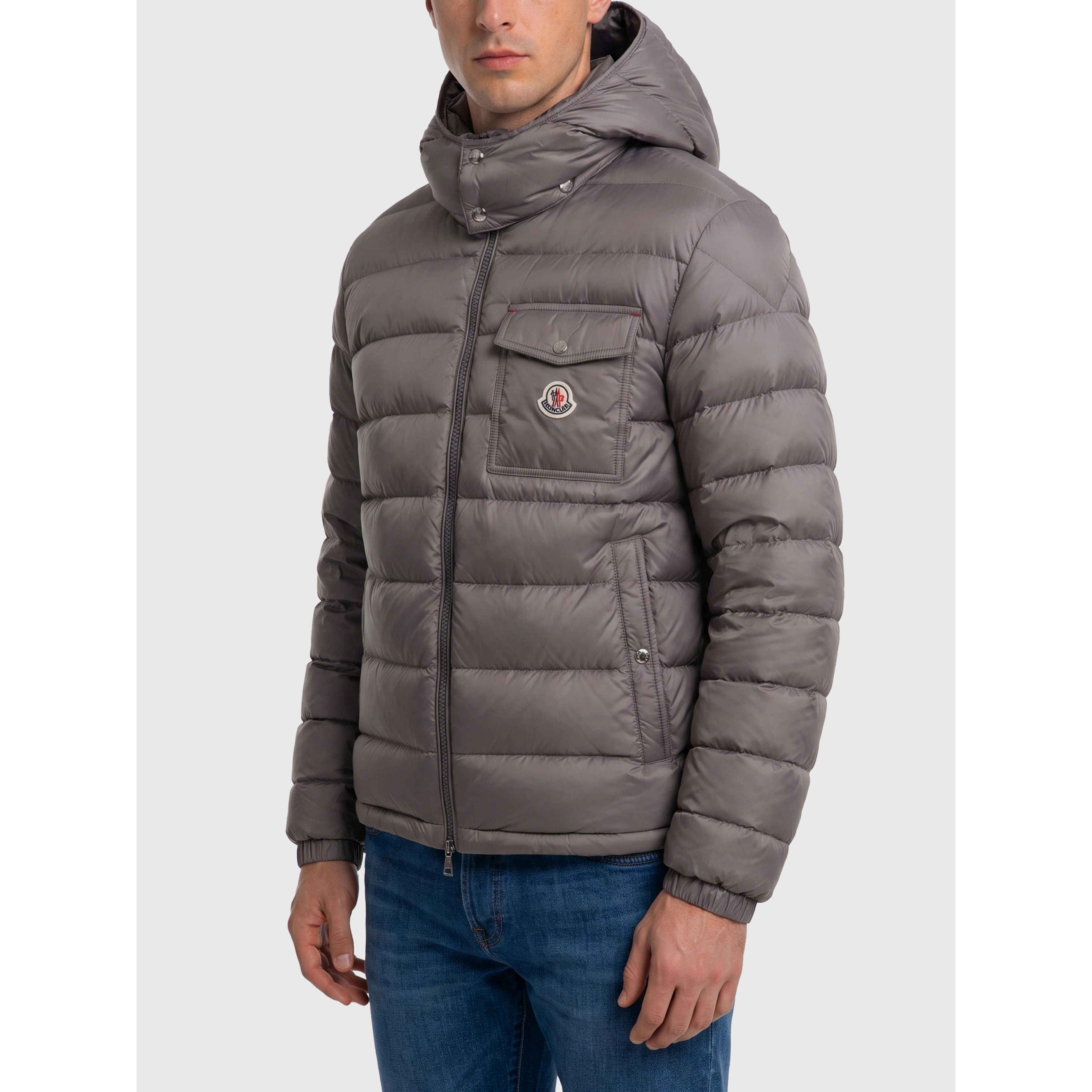 Verith short hooded down jacket