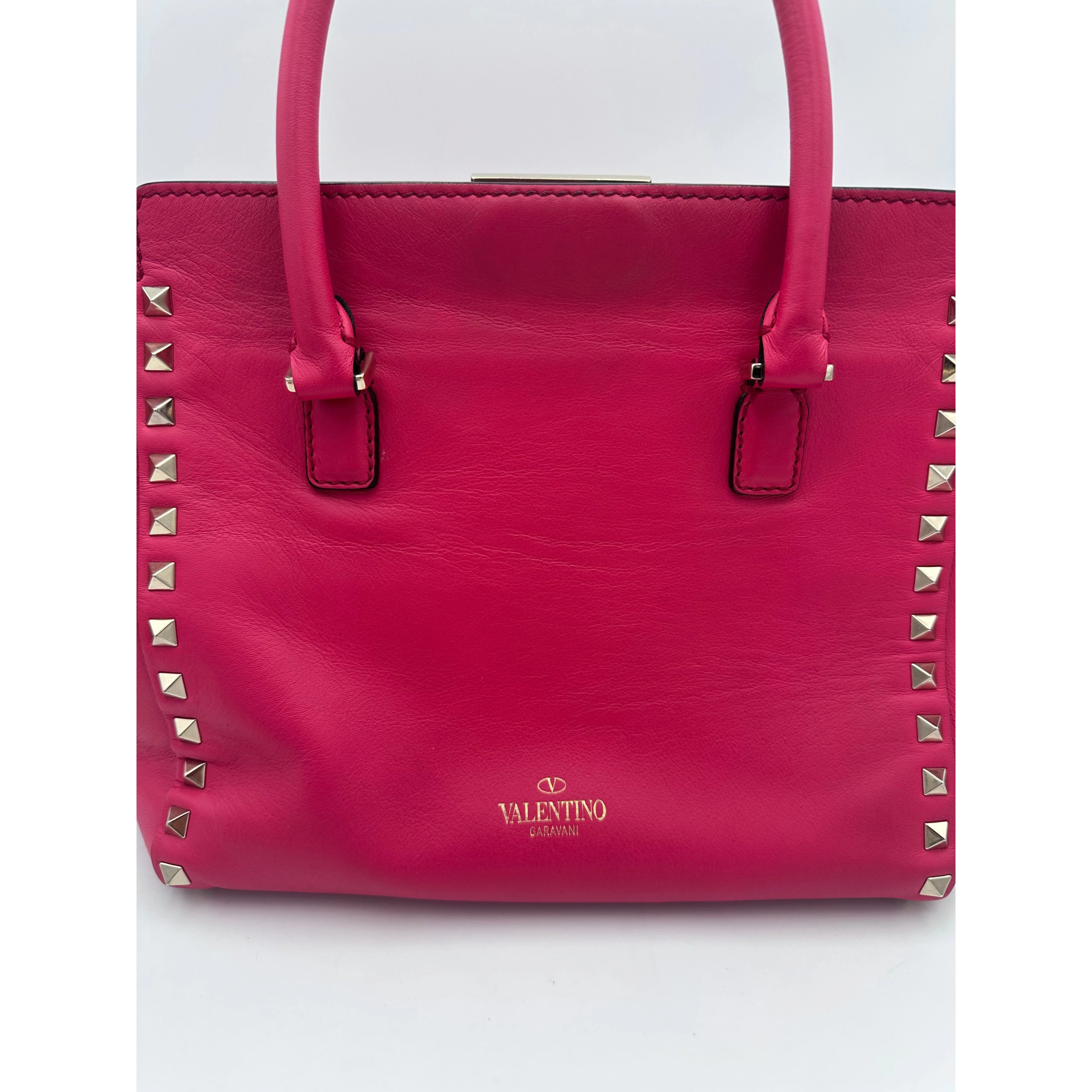 VALENTINO GARAVANI Rockstud Medium Pink Handbag
