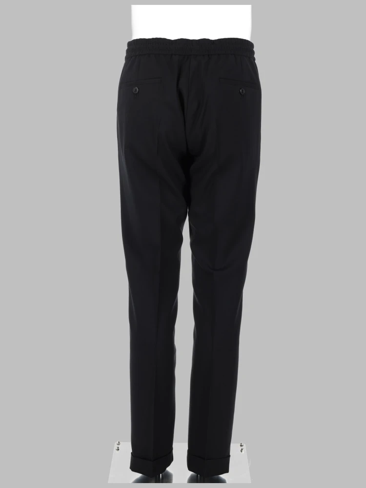 PANTALONE "A SUIT TO TRAVEL IN" alternative