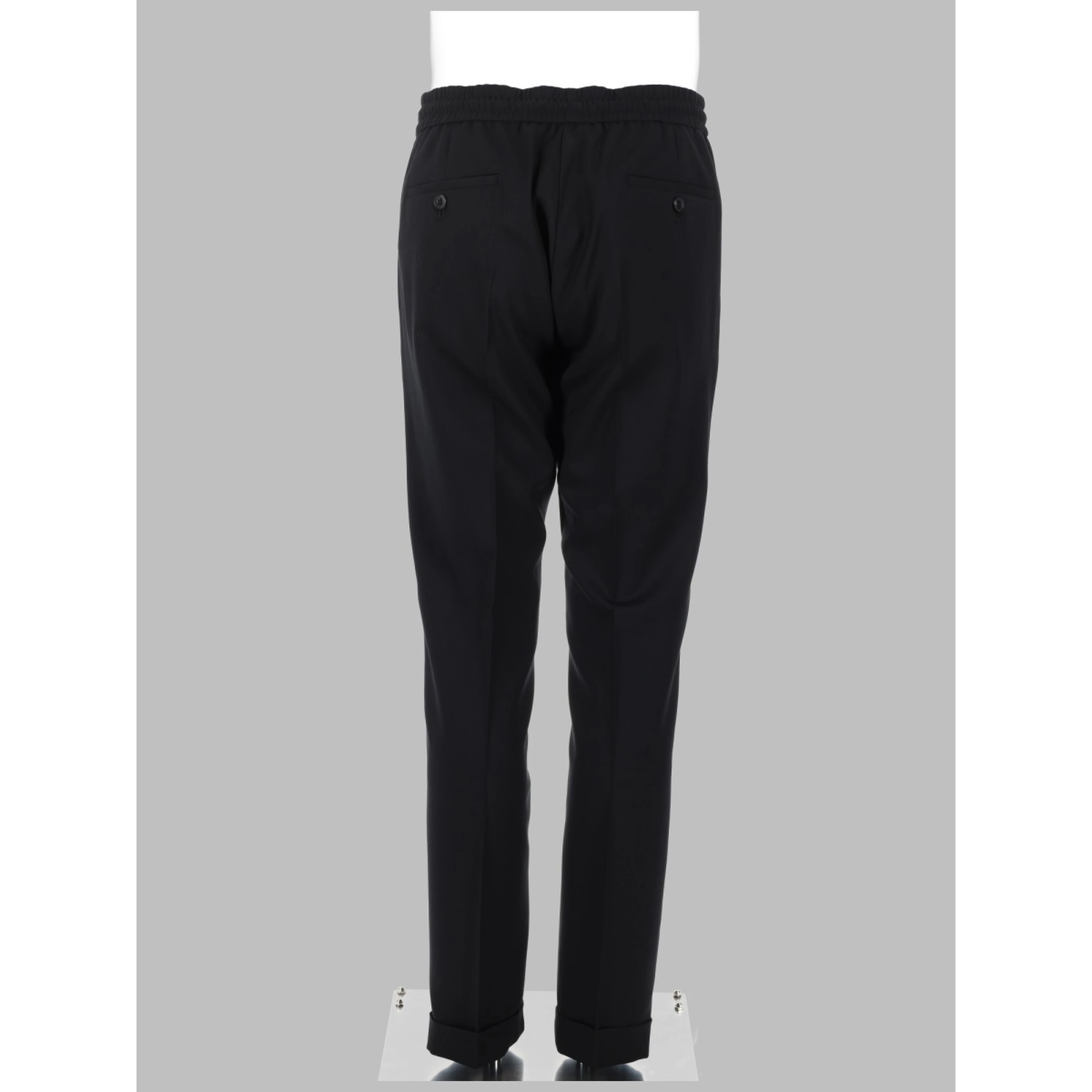 PANTALONE "A SUIT TO TRAVEL IN"