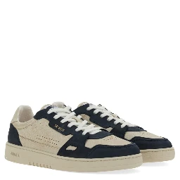 SNEAKER "SAYS IT"