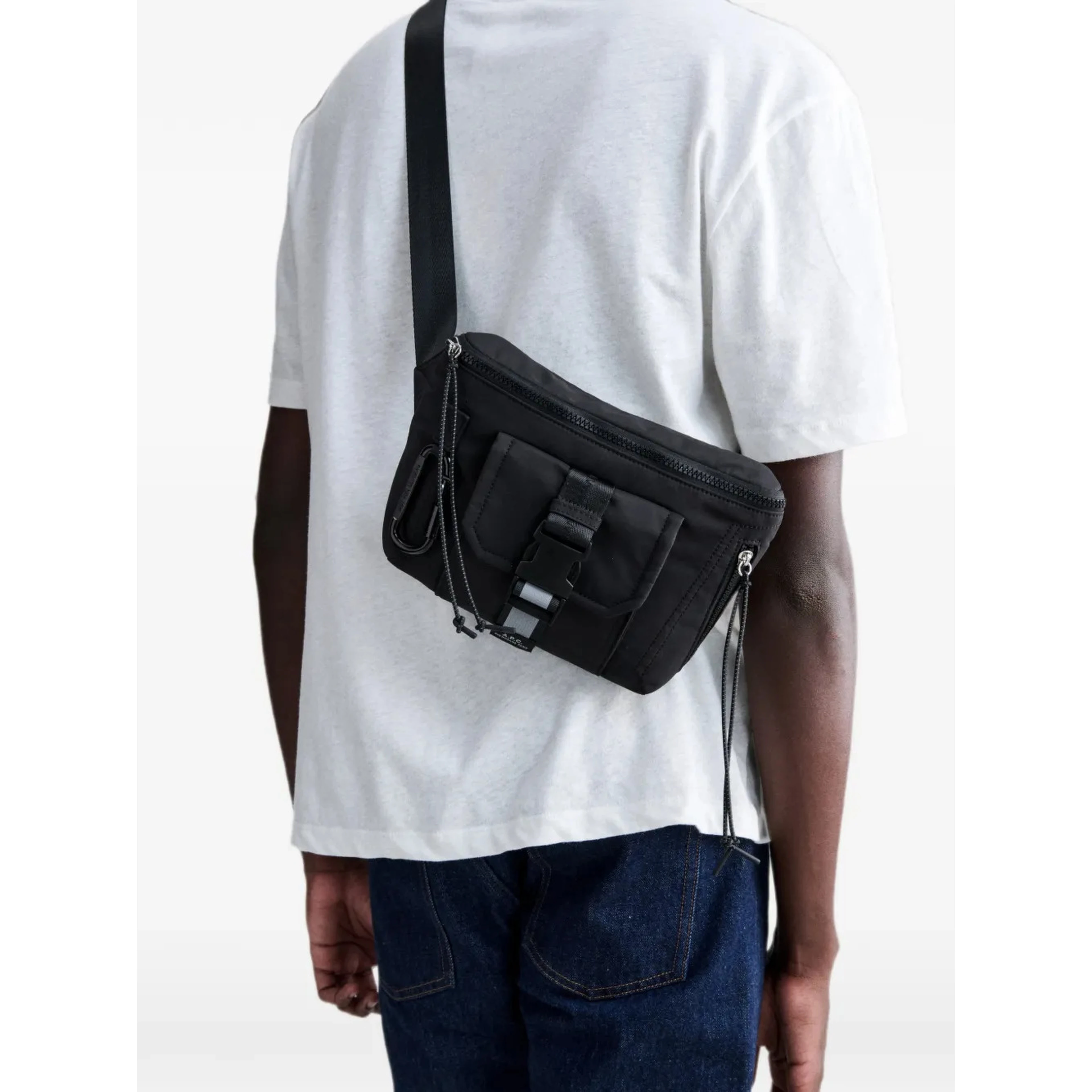 أكياس APC