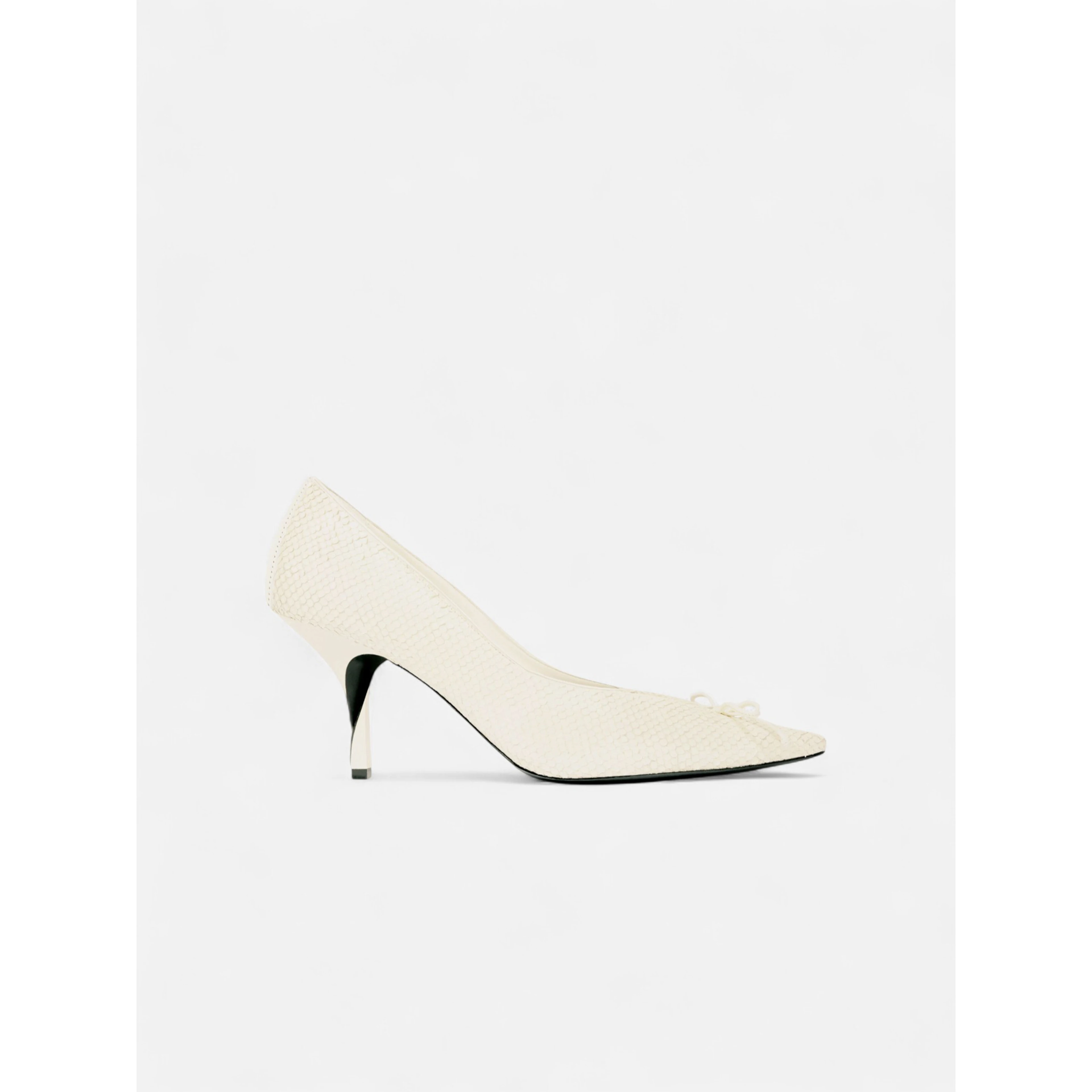JACQUEMUS shoes