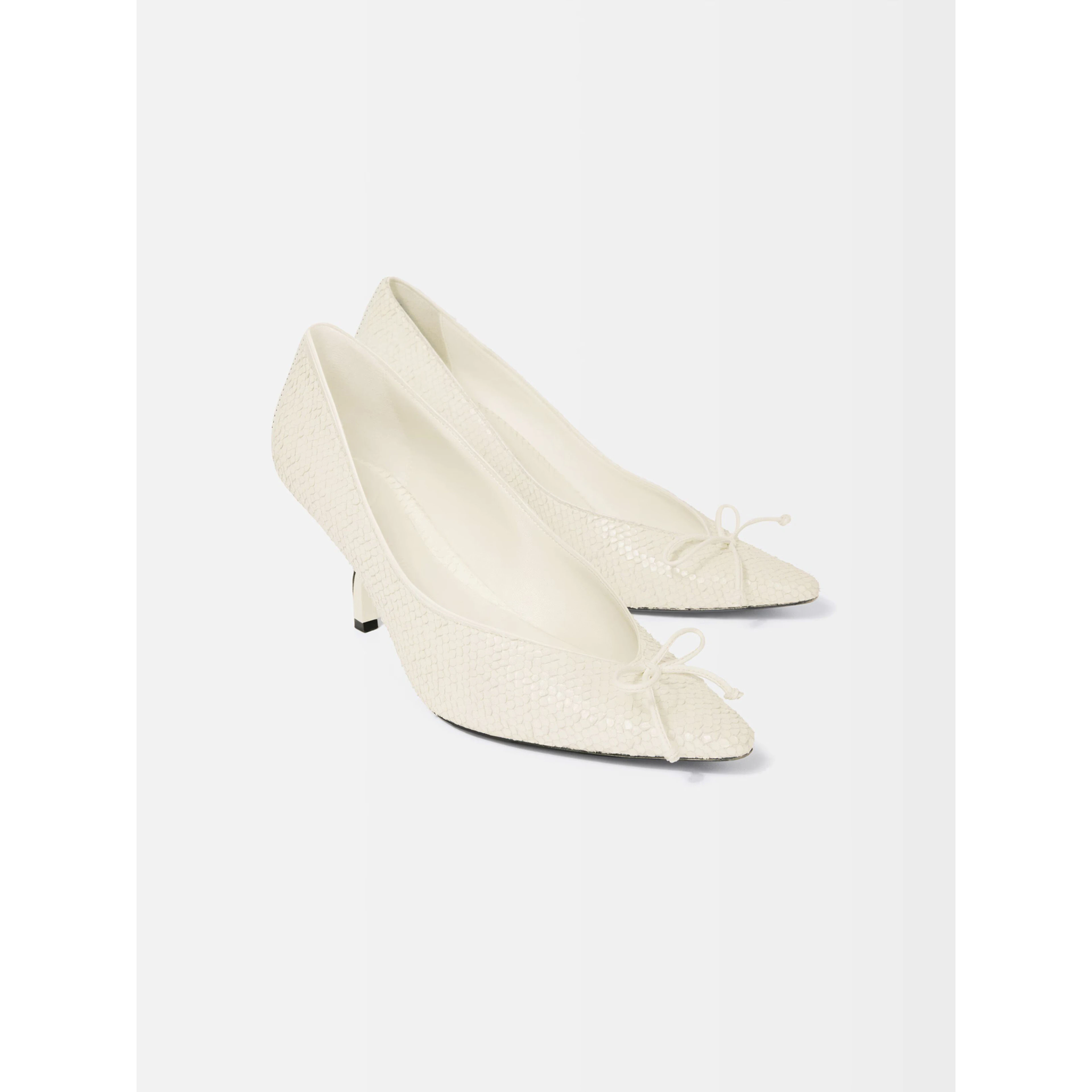 JACQUEMUS shoes