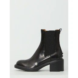 Ankle boot in leather