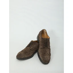Lace-up suede shoes
