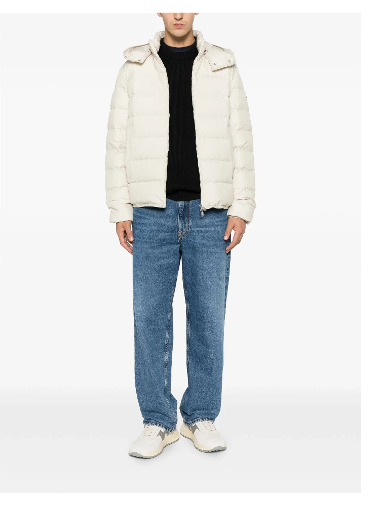 Moncler Coats alternative