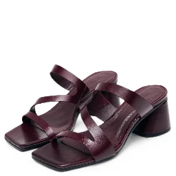 ALOHAS Sandals