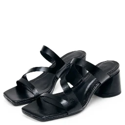 ALOHAS Sandals