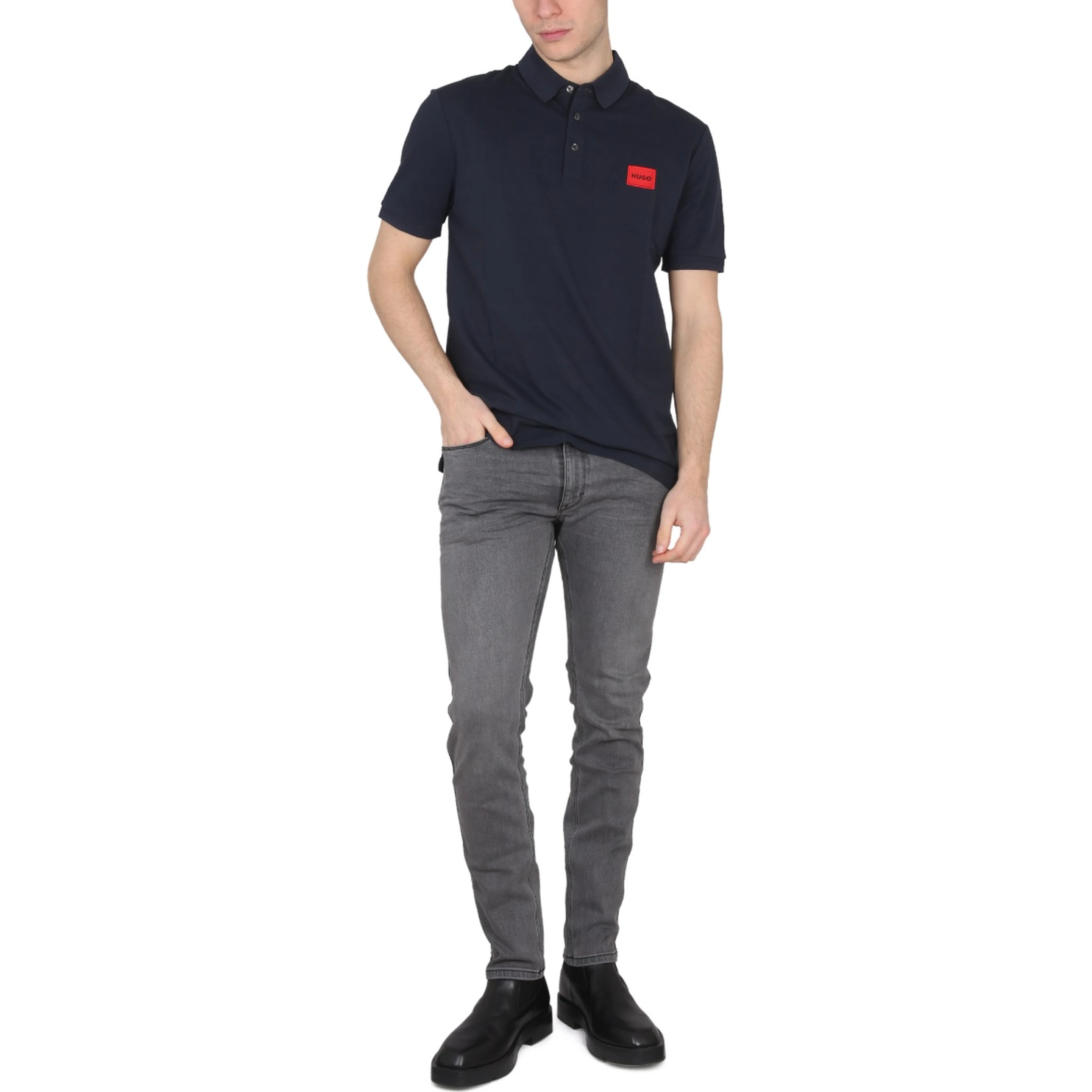 POLO CON PATCH LOGO