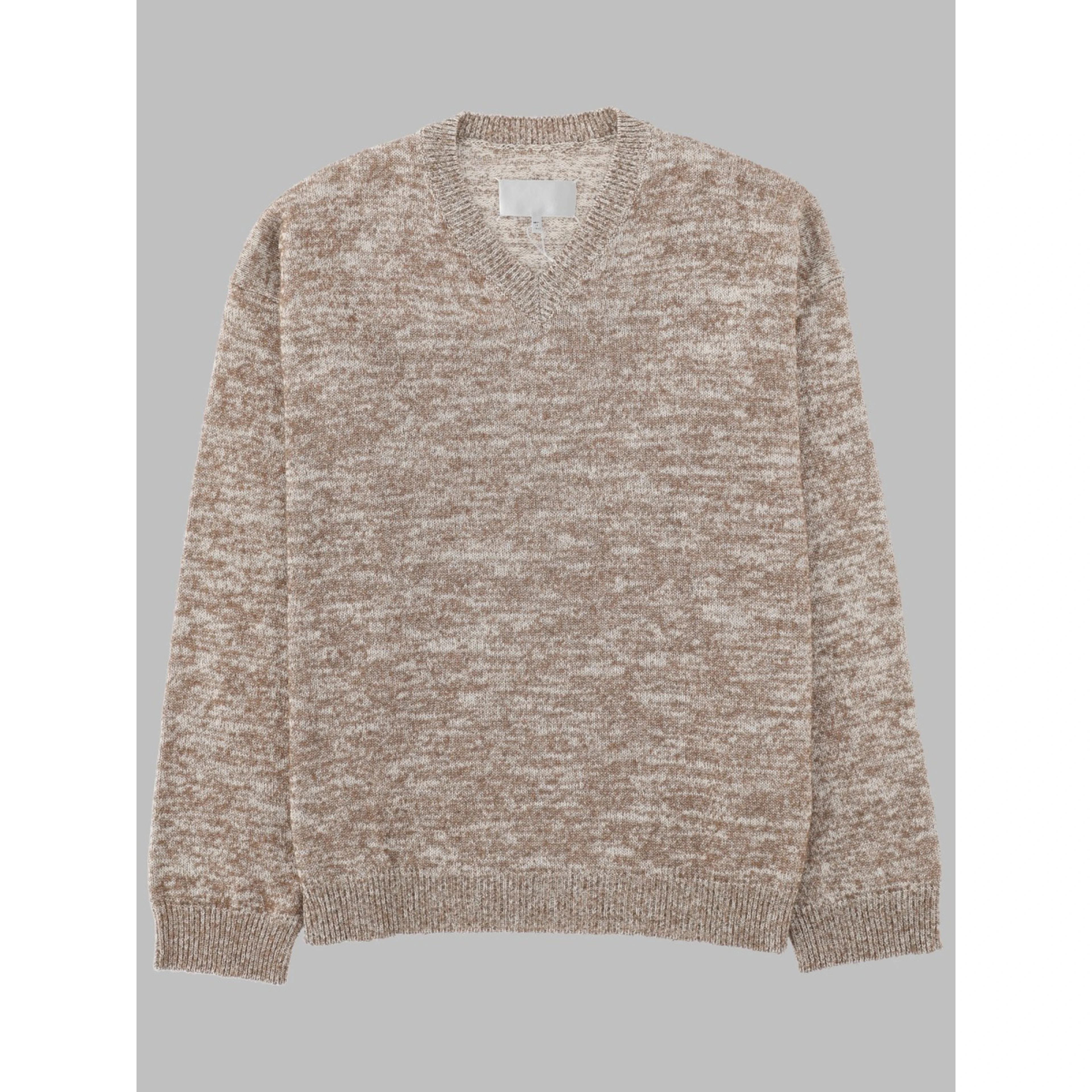 MAGLIA CON SCOLLO A V