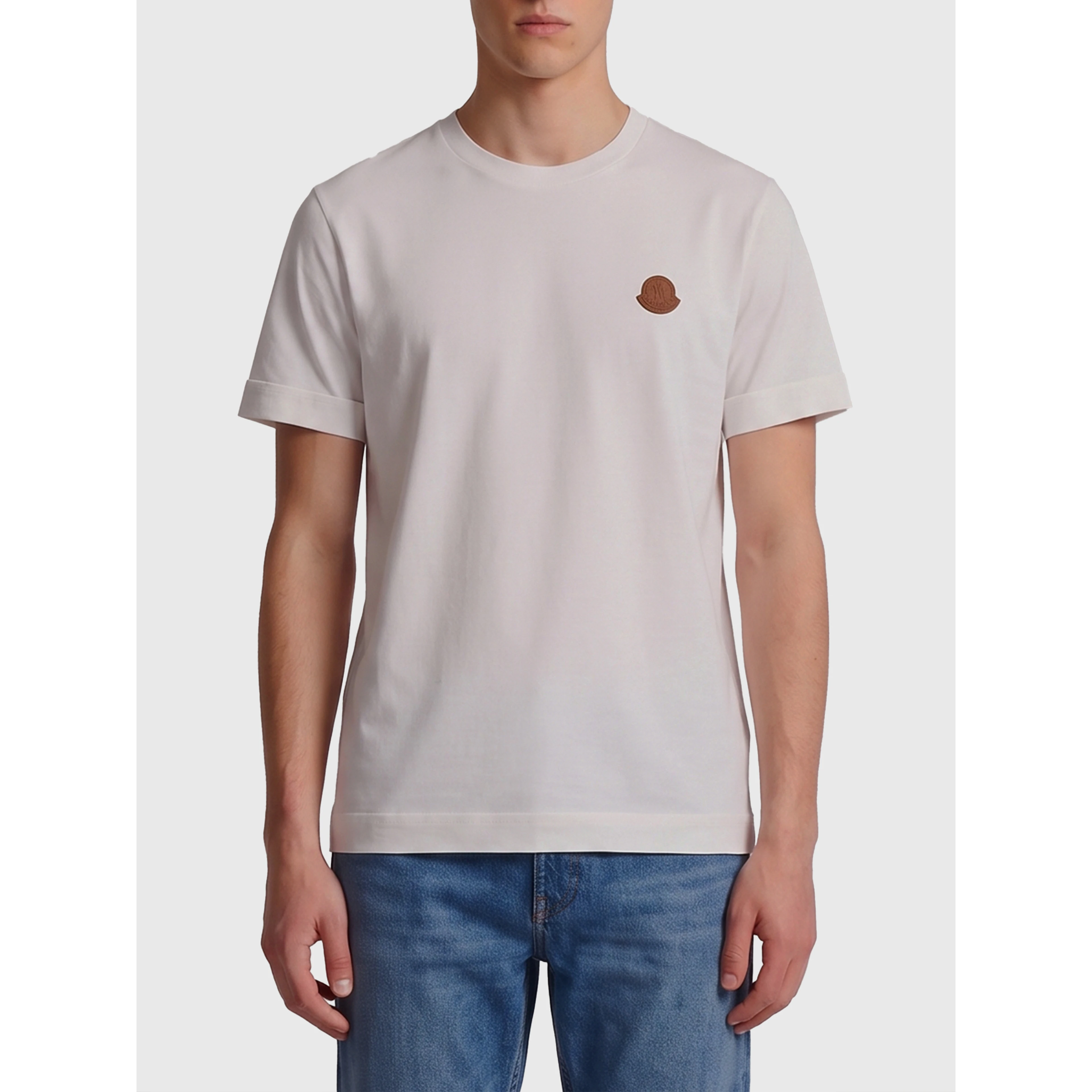 Cotton t-shirt with leather logo