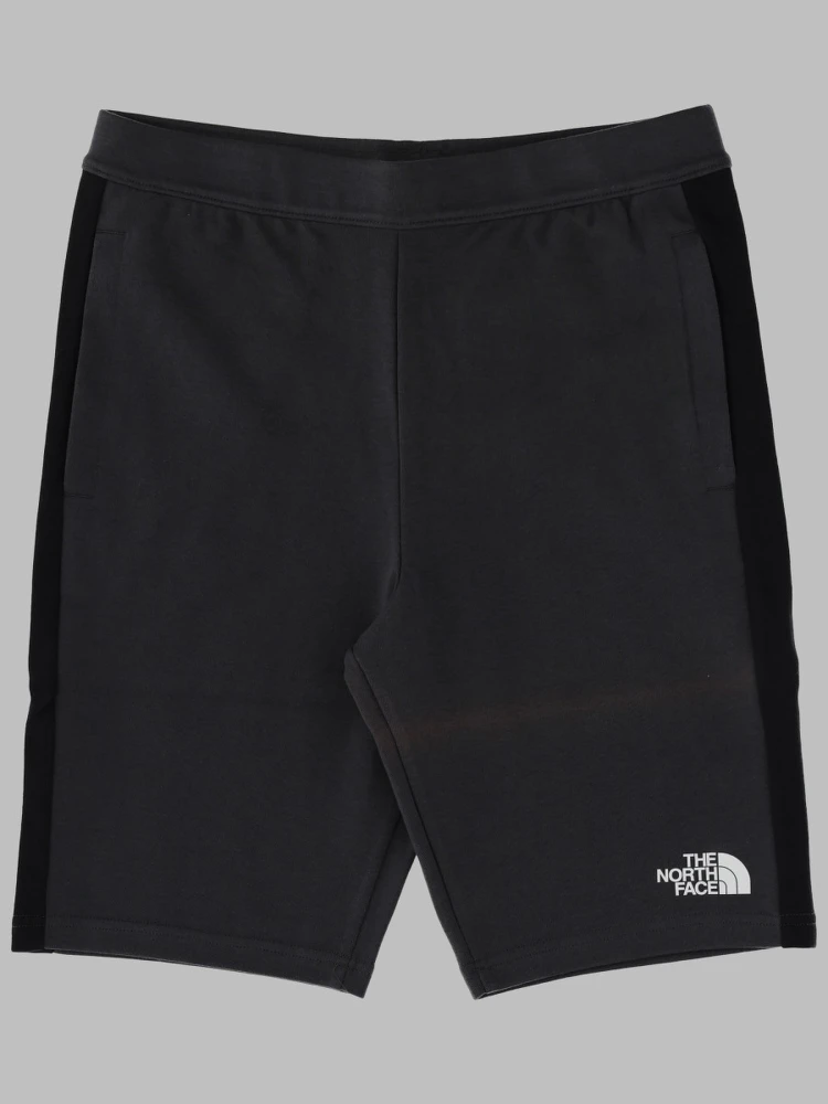 B SLACKER SHORT