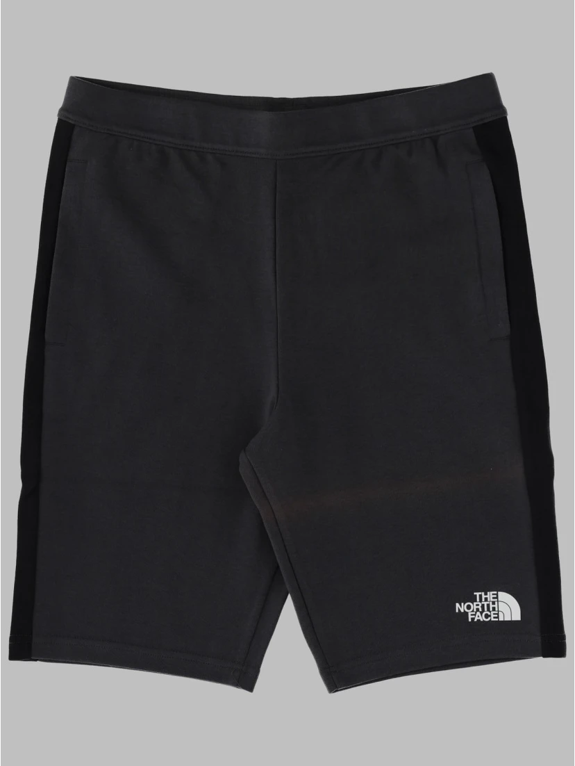 B SLACKER SHORT