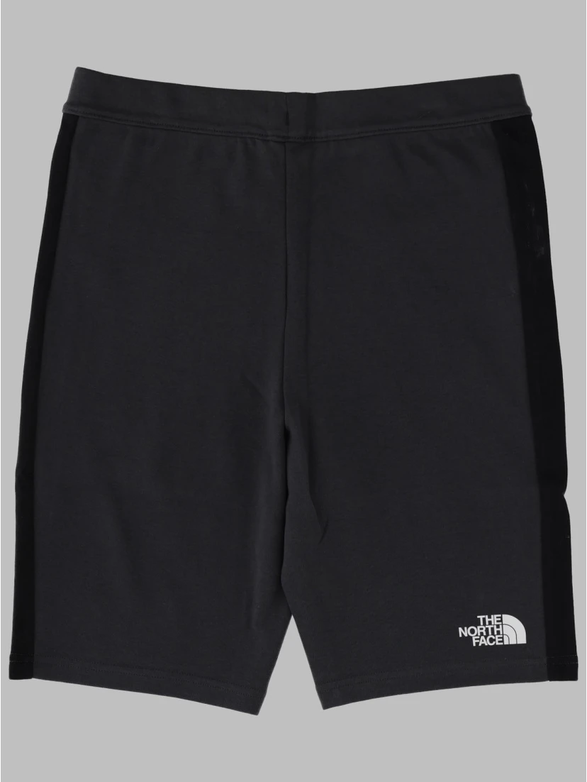 B SLACKER SHORT