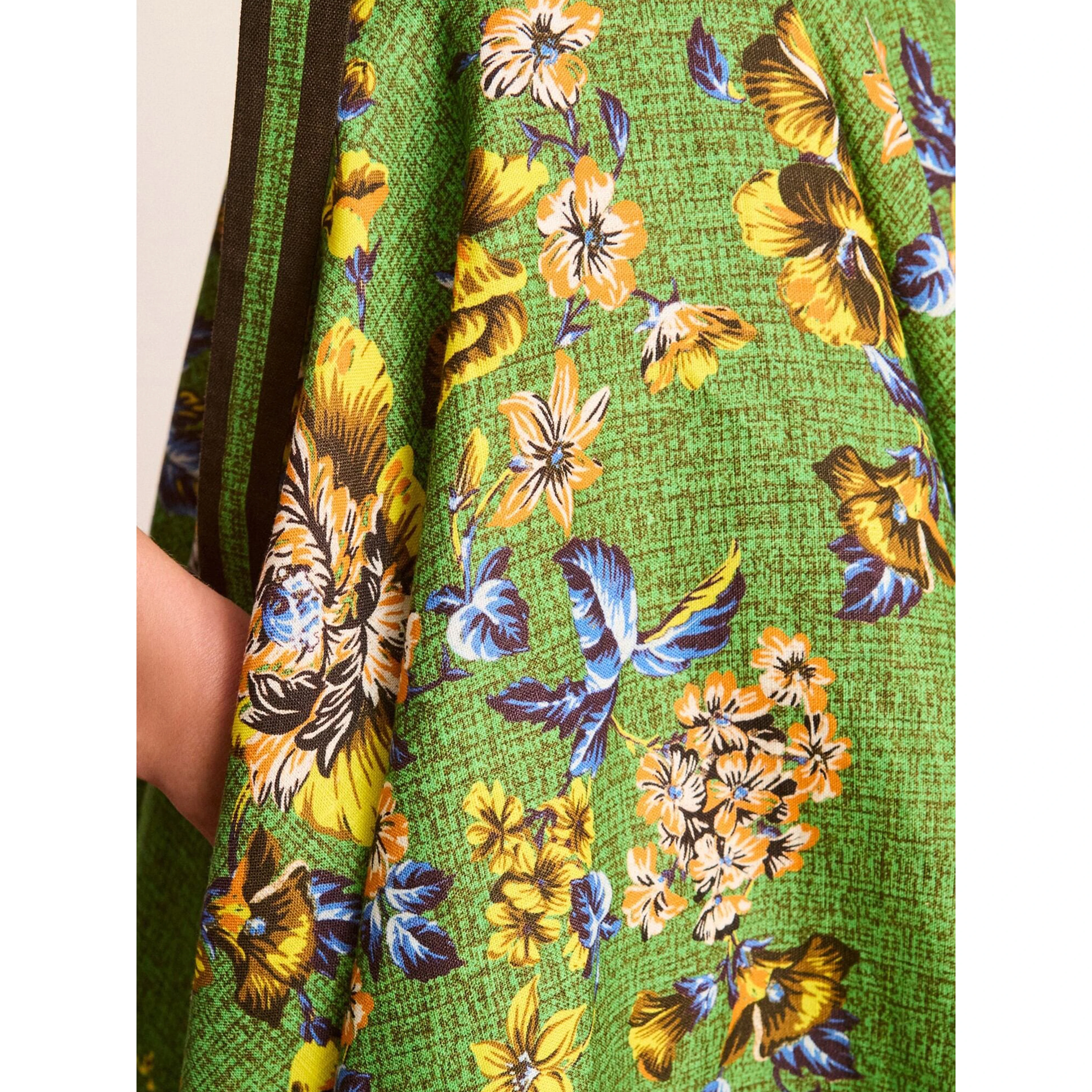 ALEMAIS Dresses