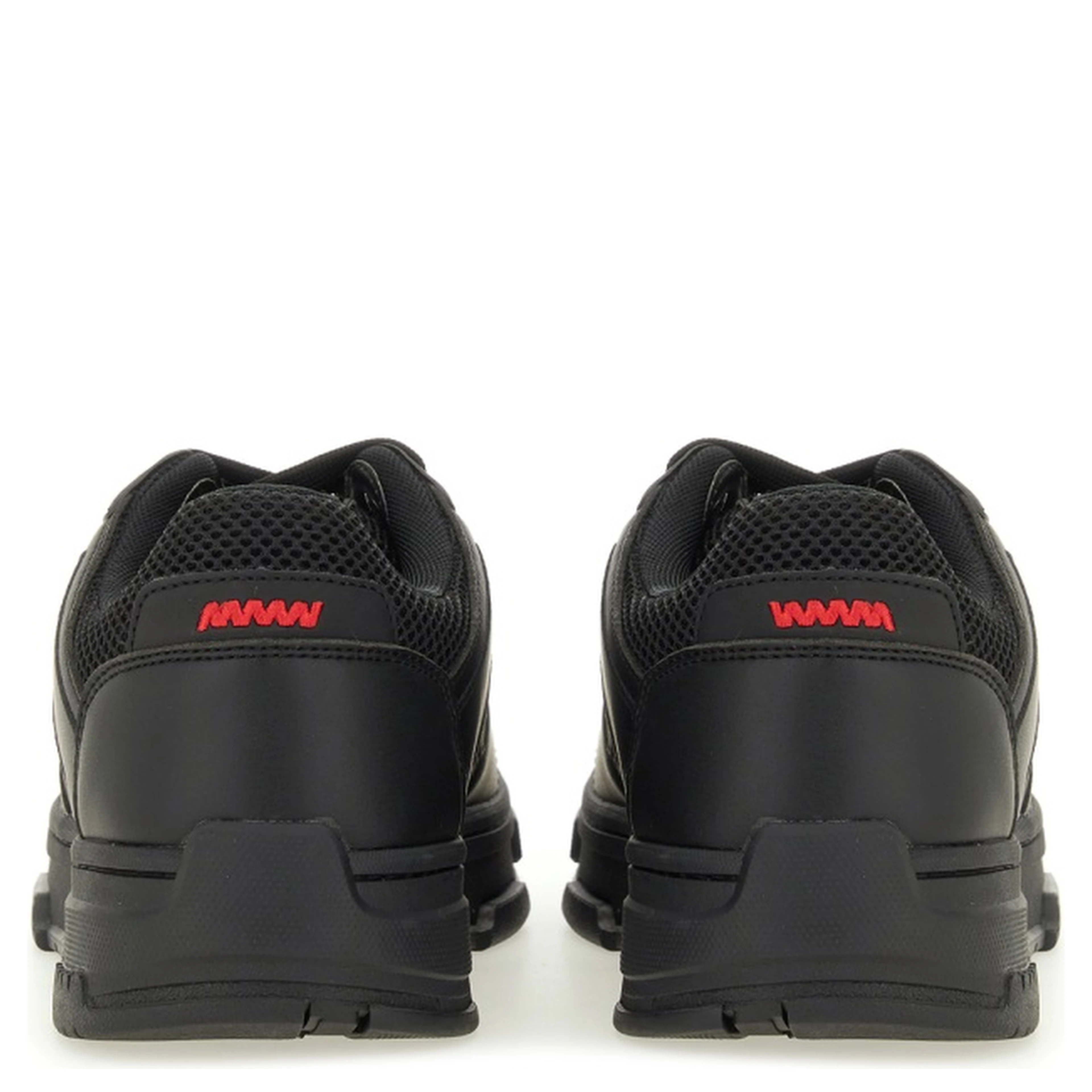 SNEAKER WITH MESH DETAILS