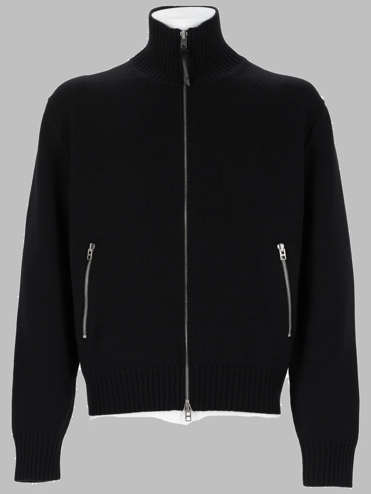 MAGLIA IN LANA MERINO CON ZIP E PATCH