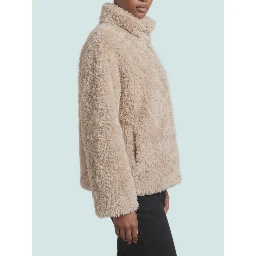 Short faux fur coat
