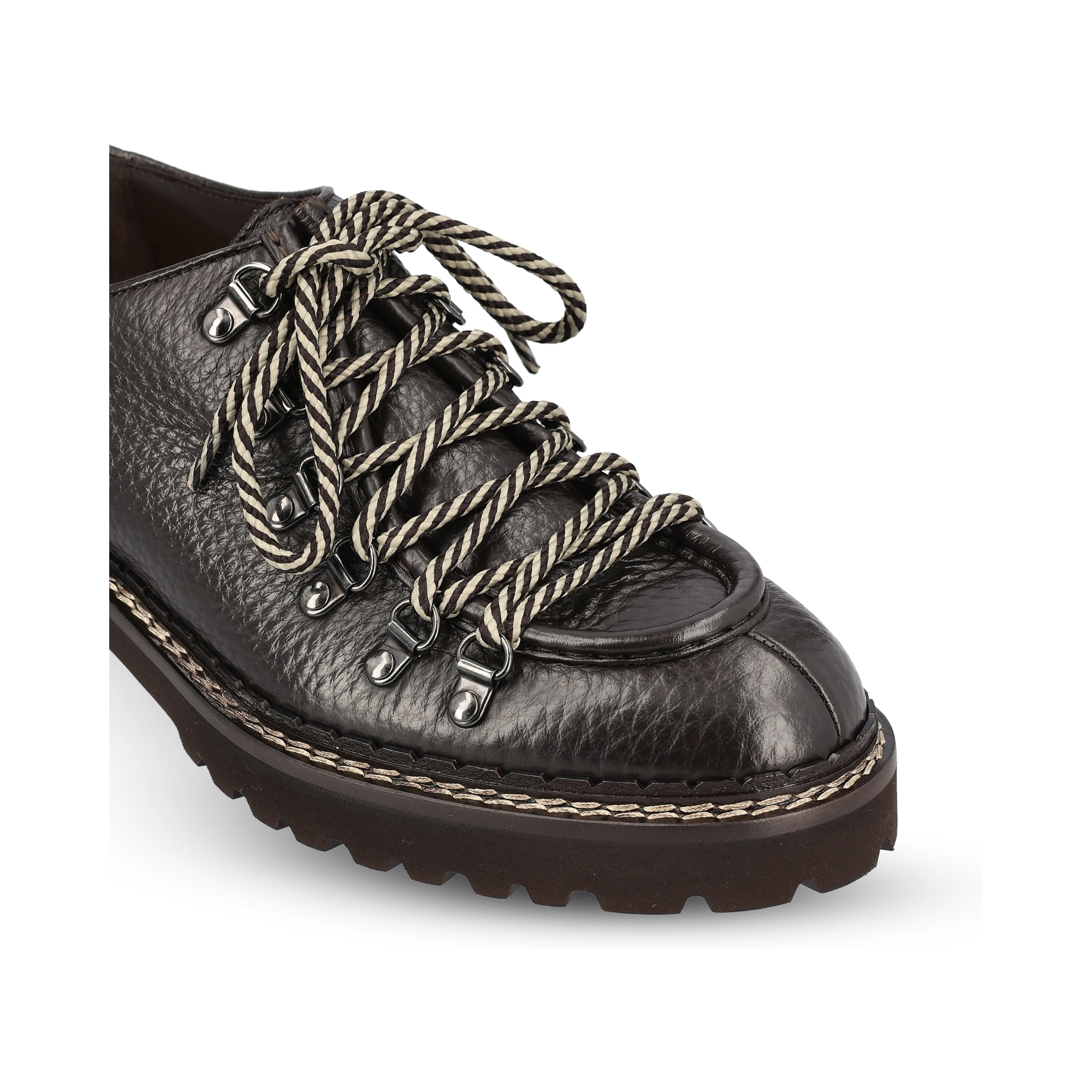 Doucal's Flat shoes