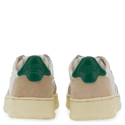 MEDALIST LOW SNEAKER