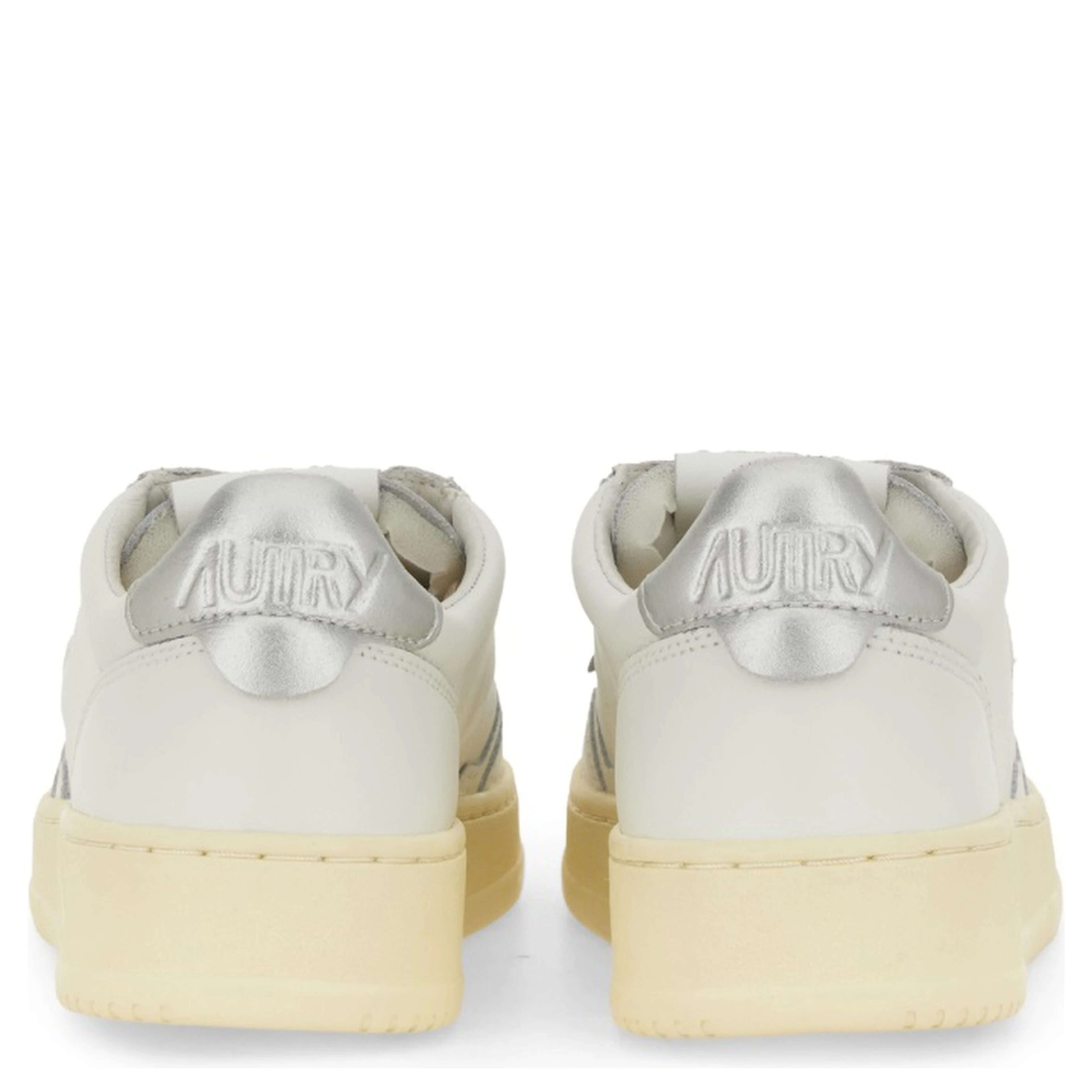 "MEDALIST LOW" SNEAKER