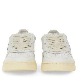 "MEDALIST LOW" SNEAKER